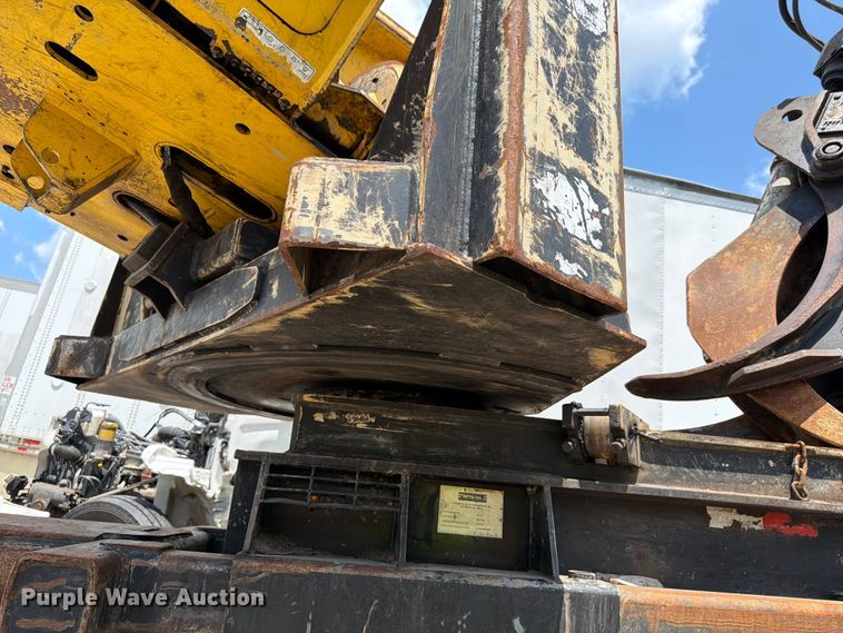 image for item YA3163 2021 Tigercat 234B log loader