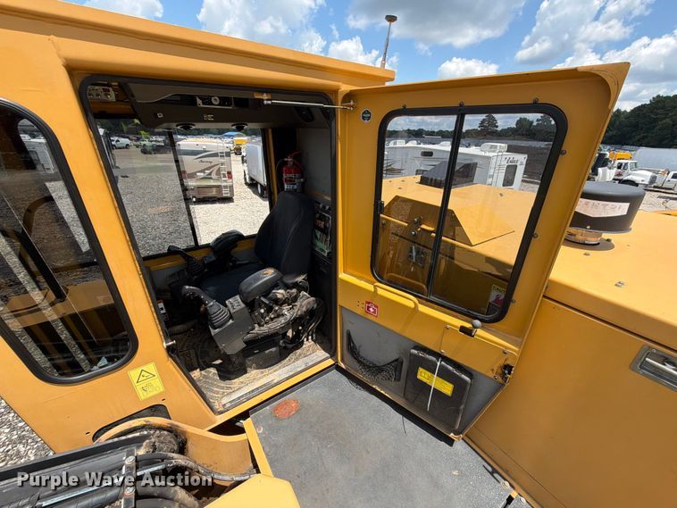 image for item YA3163 2021 Tigercat 234B log loader