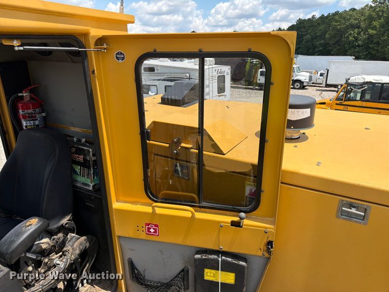 image for item YA3163 2021 Tigercat 234B log loader