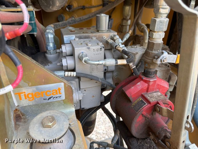 image for item YA3163 2021 Tigercat 234B log loader