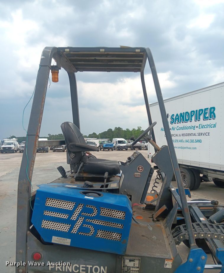 image for item YA3770 2005 Princeton PB50 forklift