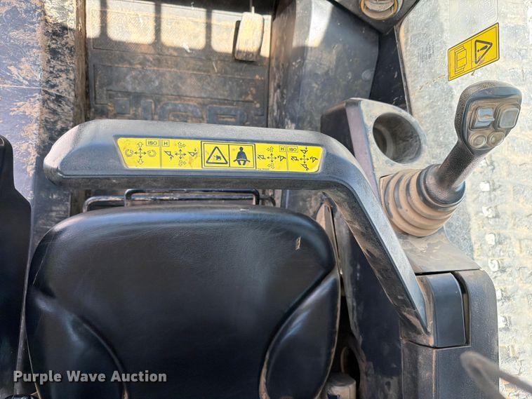 image for item YA3815 2024 JCB 3TS-8T NA tracked skid steer loader