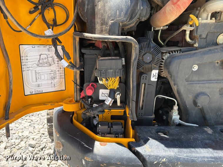 image for item YA3815 2024 JCB 3TS-8T NA tracked skid steer loader