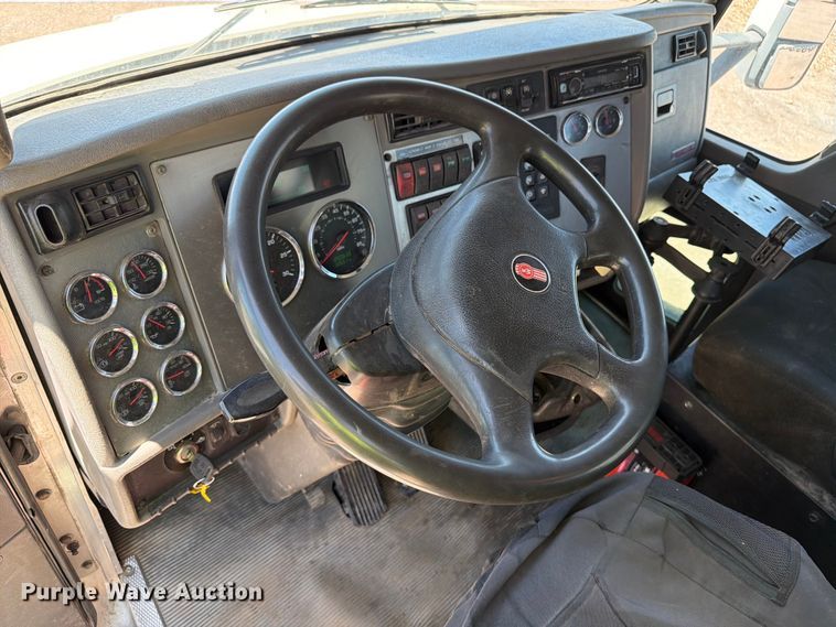 2014 Kenworth T370