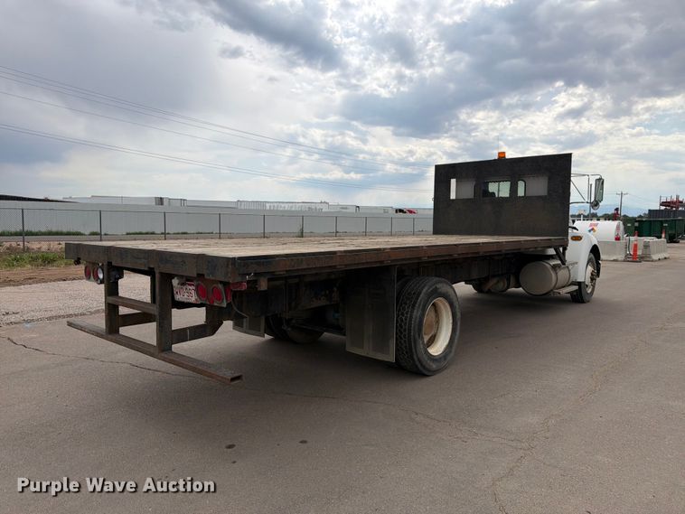 image for item YA3827 2006 Kenworth T300 flatbed truck