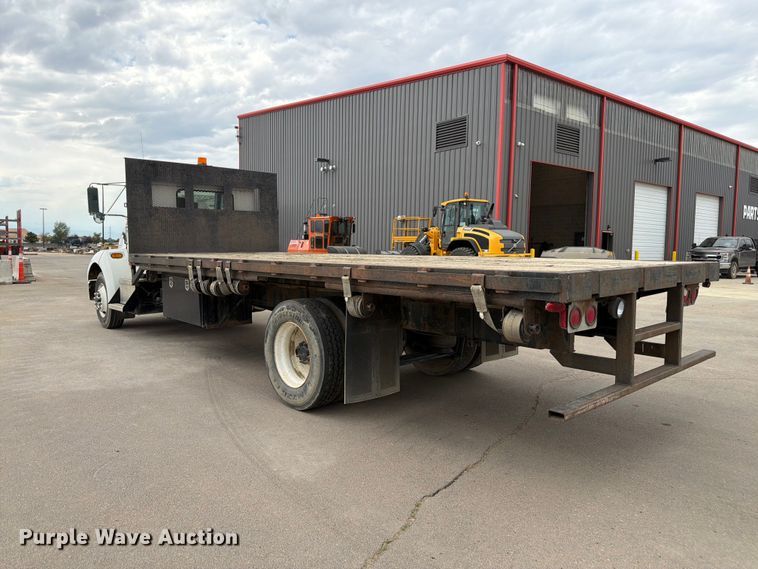 image for item YA3827 2006 Kenworth T300 flatbed truck