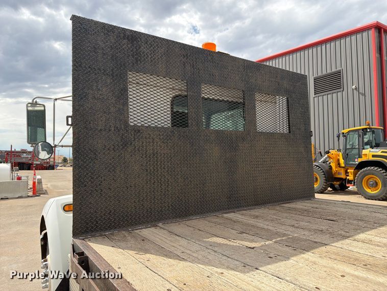 image for item YA3827 2006 Kenworth T300 flatbed truck