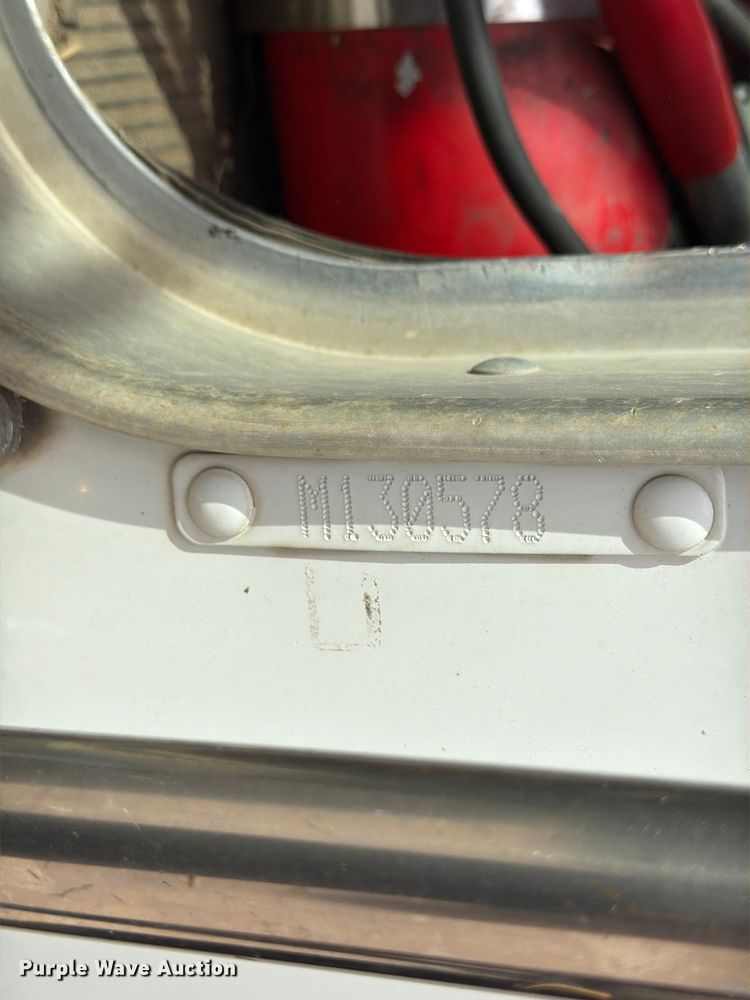 image for item YA3827 2006 Kenworth T300 flatbed truck