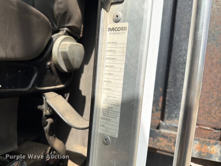 image for item YA3827 2006 Kenworth T300 flatbed truck