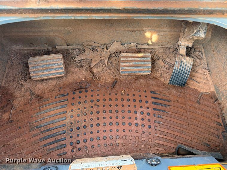 image for item YA3965 2023 Takeuchi TL8R-2 tracked skid steer loader