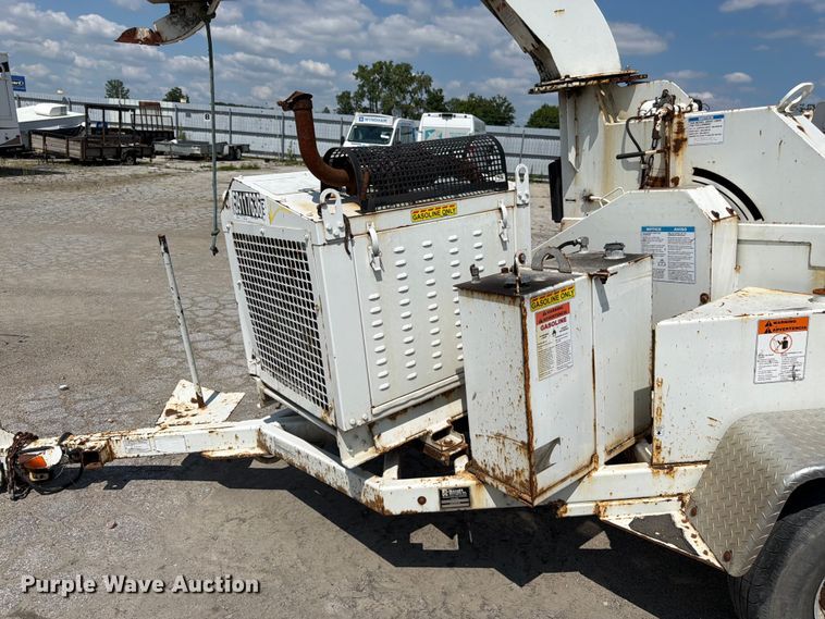 image for item YA4042 2017 Bandit 200UC wood chipper
