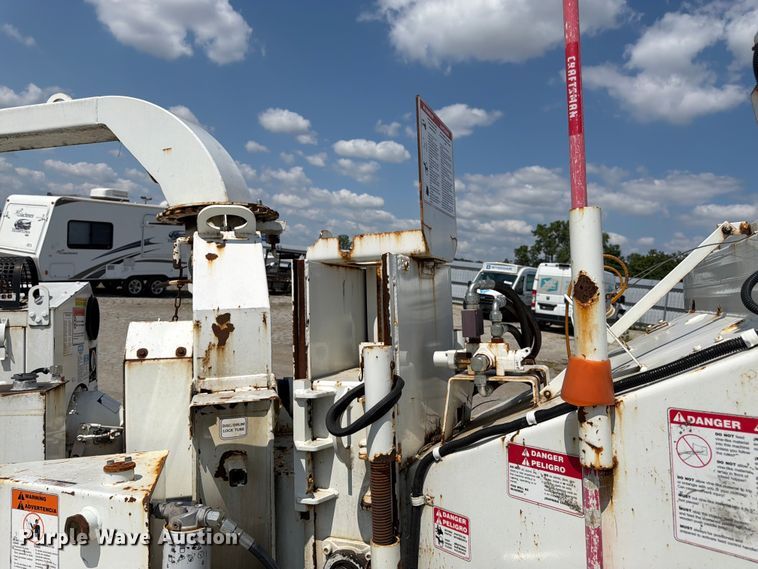 image for item YA4042 2017 Bandit 200UC wood chipper