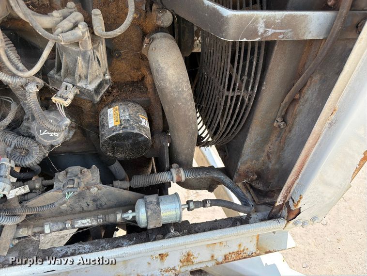 image for item YA4042 2017 Bandit 200UC wood chipper