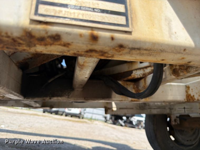 image for item YA4042 2017 Bandit 200UC wood chipper