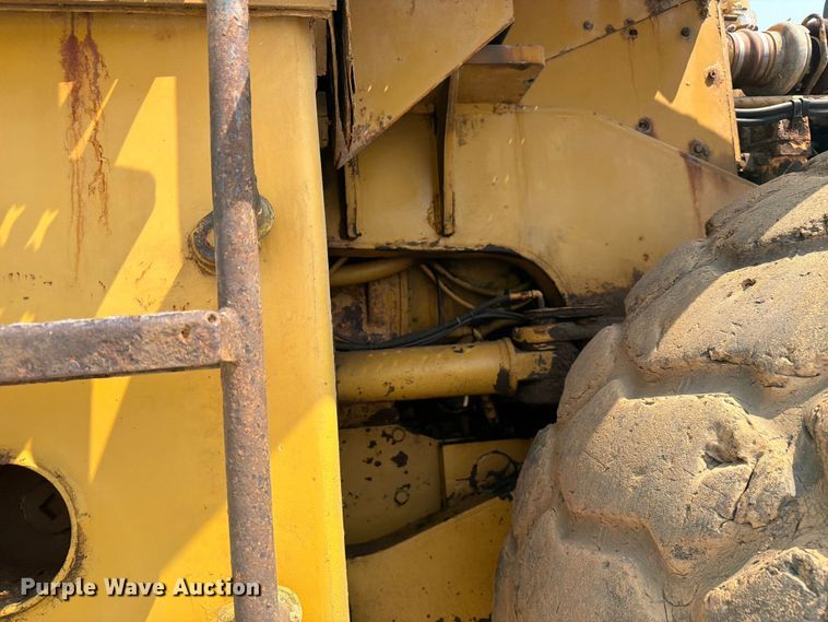 image for item YA4110 2004 Caterpillar 980G wheel loader