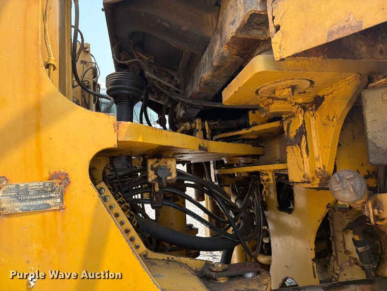 image for item YA4110 2004 Caterpillar 980G wheel loader