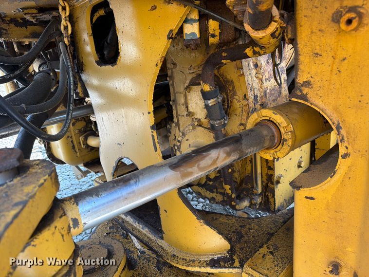 image for item YA4110 2004 Caterpillar 980G wheel loader