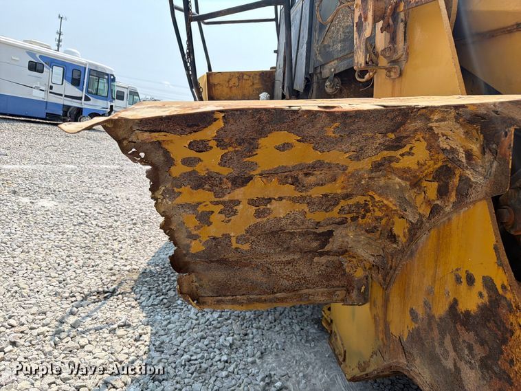 image for item YA4110 2004 Caterpillar 980G wheel loader