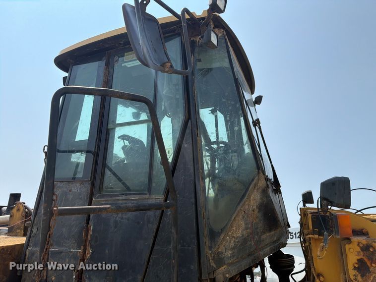 image for item YA4110 2004 Caterpillar 980G wheel loader