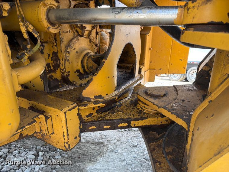 image for item YA4110 2004 Caterpillar 980G wheel loader