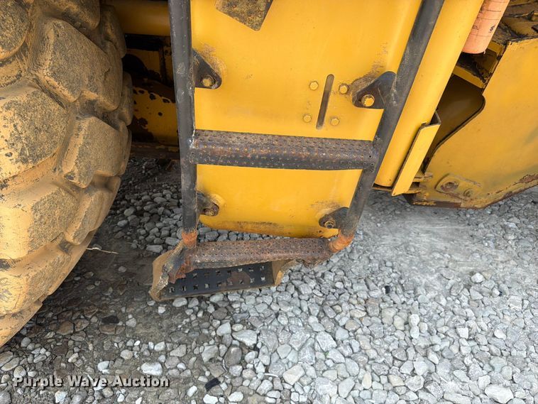 image for item YA4110 2004 Caterpillar 980G wheel loader