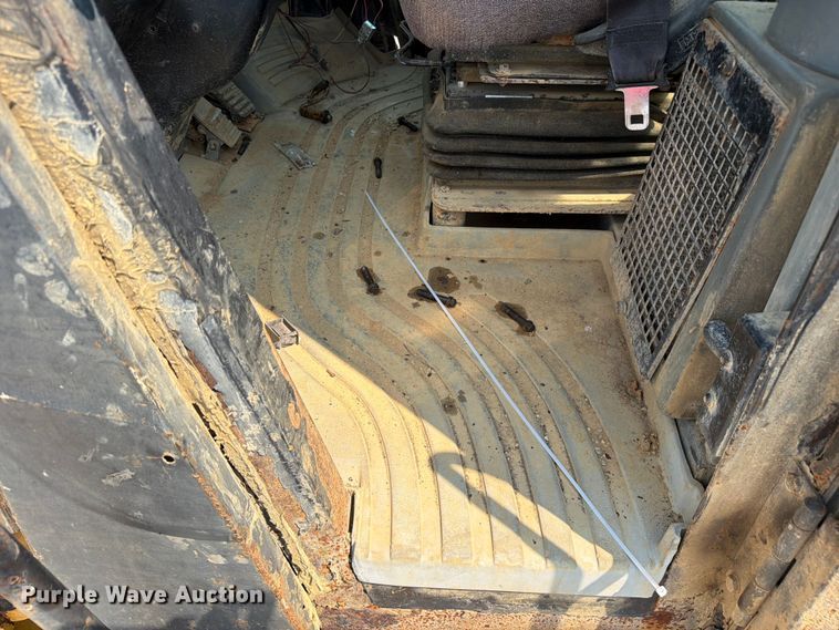 image for item YA4110 2004 Caterpillar 980G wheel loader