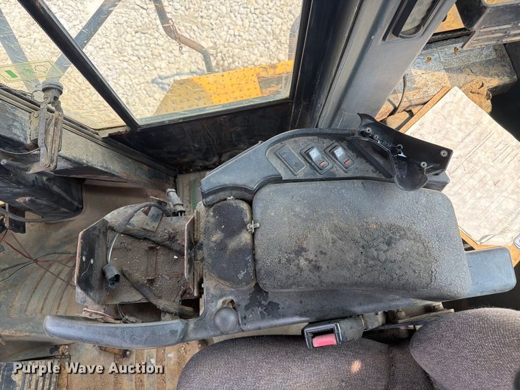 image for item YA4110 2004 Caterpillar 980G wheel loader