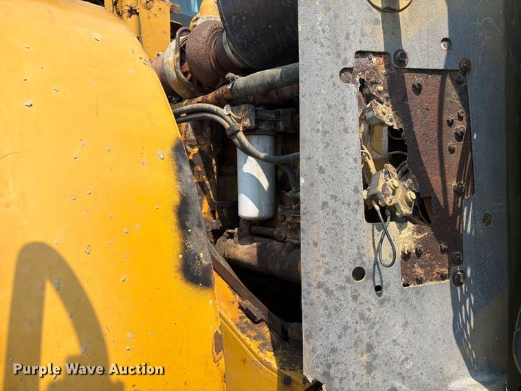 image for item YA4110 2004 Caterpillar 980G wheel loader