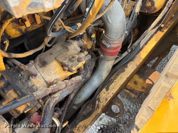 image for item YA4110 2004 Caterpillar 980G wheel loader