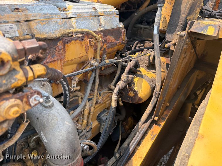 image for item YA4110 2004 Caterpillar 980G wheel loader