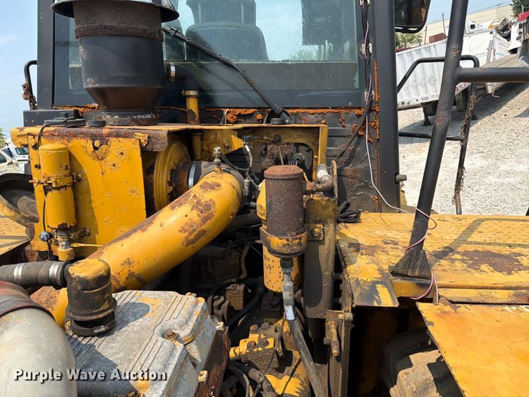 image for item YA4110 2004 Caterpillar 980G wheel loader
