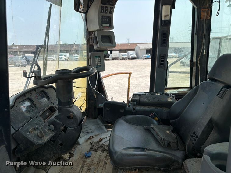image for item YA4111 Caterpillar 980G wheel loader
