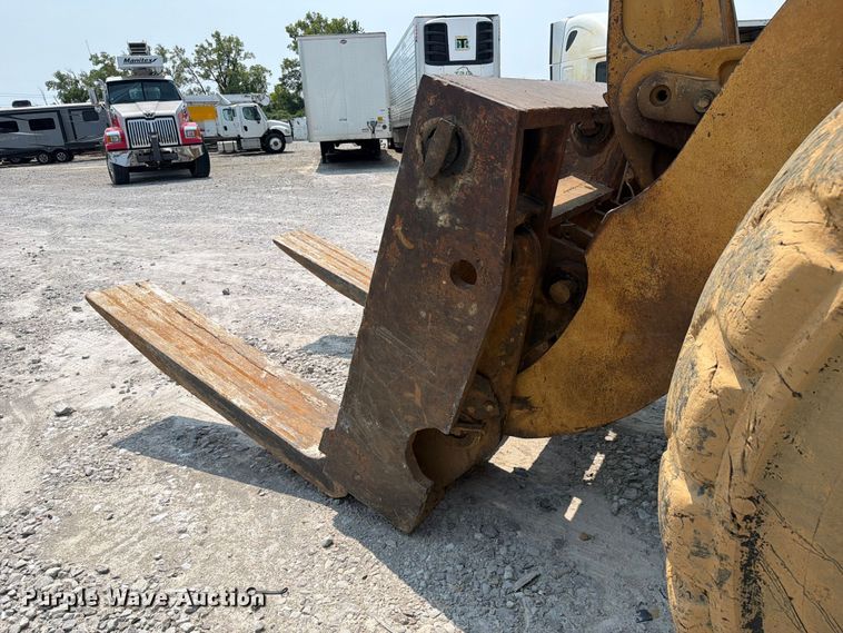 image for item YA4112 2005 Caterpillar 980G wheel loader