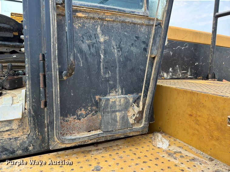 image for item YA4112 2005 Caterpillar 980G wheel loader