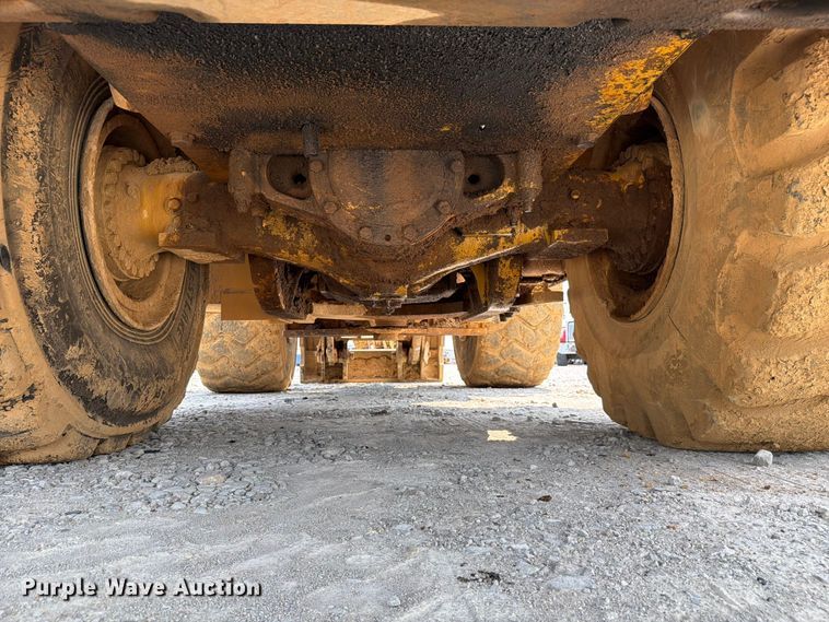 image for item YA4112 2005 Caterpillar 980G wheel loader