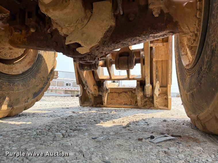 image for item YA4112 2005 Caterpillar 980G wheel loader