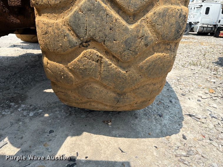 image for item YA4112 2005 Caterpillar 980G wheel loader