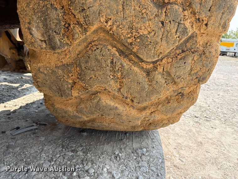 image for item YA4112 2005 Caterpillar 980G wheel loader