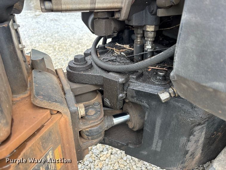 image for item YA4121 2021 Ditch Witch R300 cable plow