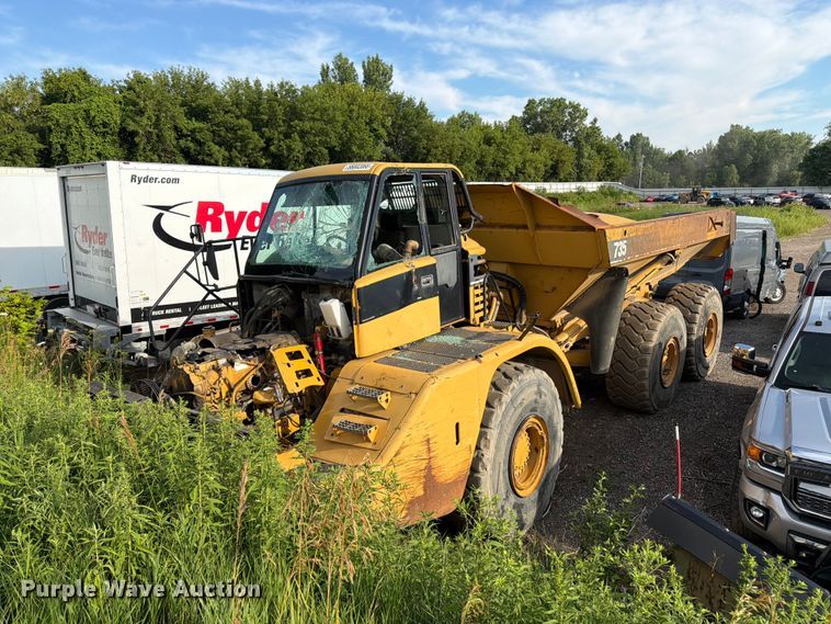 2005 Caterpillar 735 articulated haul truck