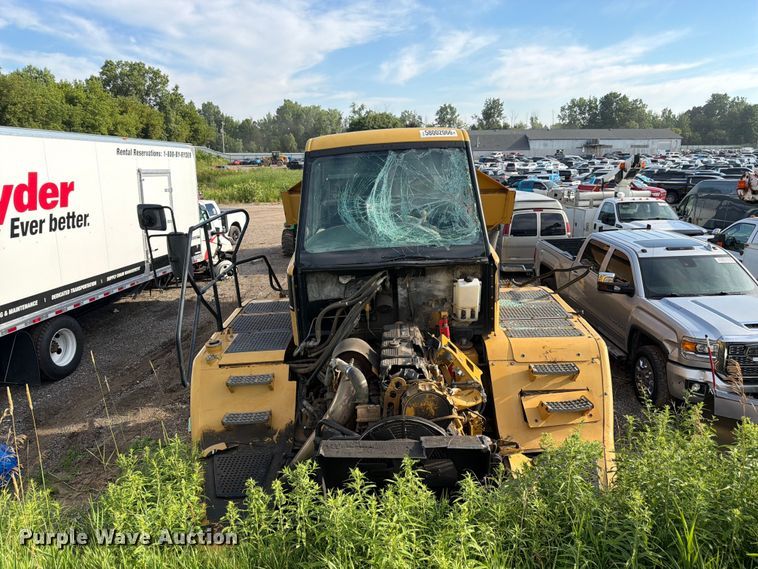 image for item YA4163 2005 Caterpillar 735 articulated haul truck