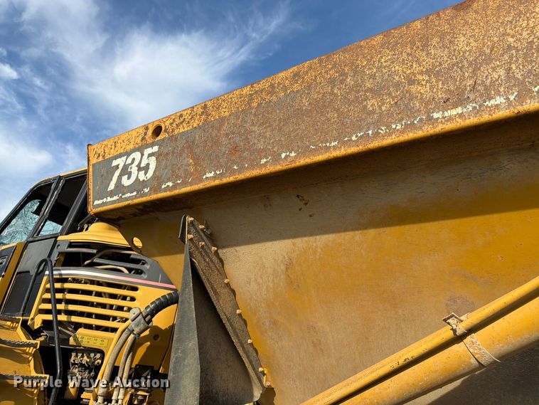 image for item YA4163 2005 Caterpillar 735 articulated haul truck