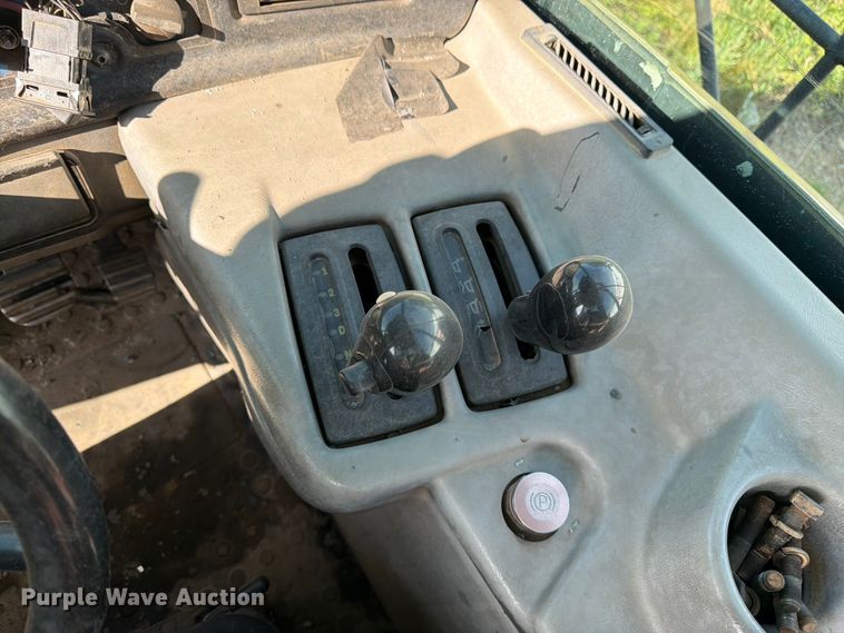 image for item YA4163 2005 Caterpillar 735 articulated haul truck