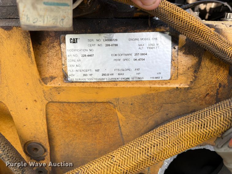 image for item YA4163 2005 Caterpillar 735 articulated haul truck