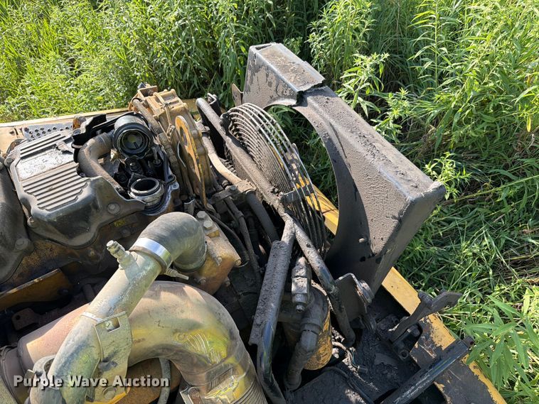 image for item YA4163 2005 Caterpillar 735 articulated haul truck