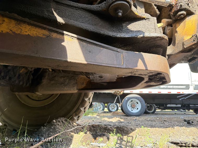 image for item YA4163 2005 Caterpillar 735 articulated haul truck