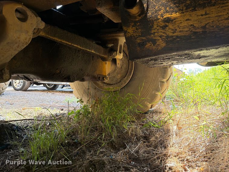 image for item YA4163 2005 Caterpillar 735 articulated haul truck