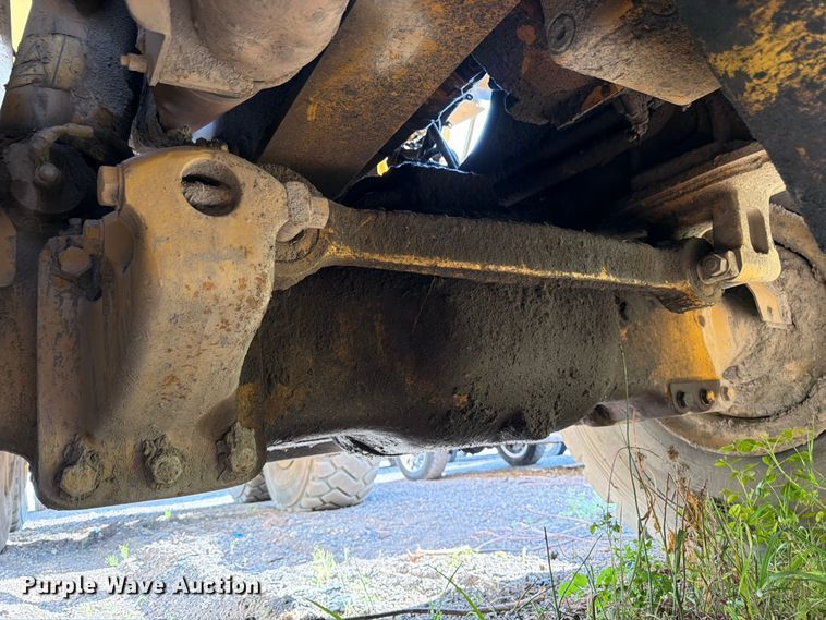 image for item YA4163 2005 Caterpillar 735 articulated haul truck