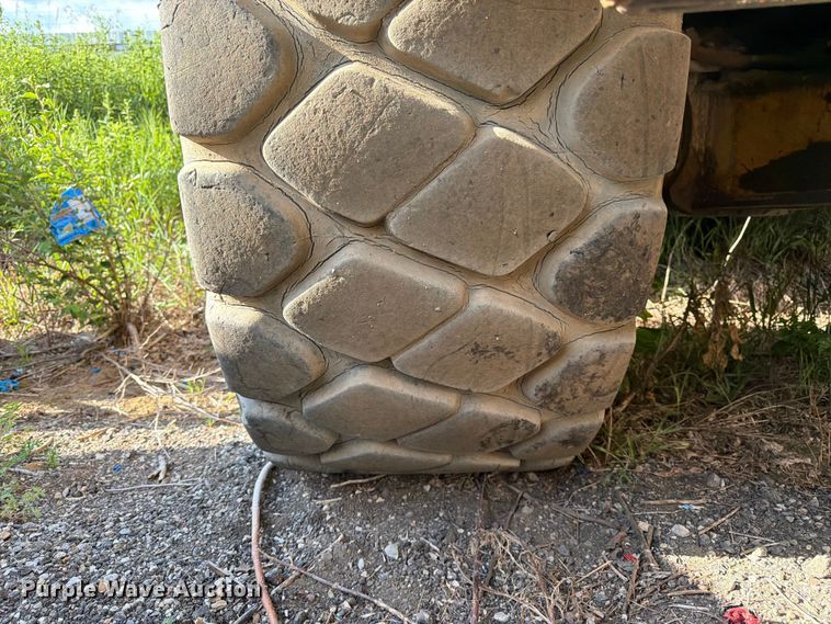image for item YA4163 2005 Caterpillar 735 articulated haul truck