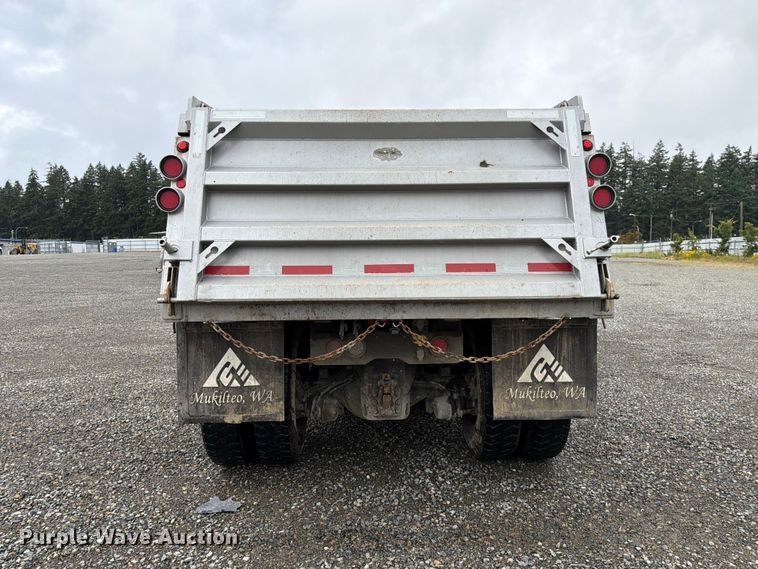 image for item YA4164 2025 Peterbilt 567 dump truck